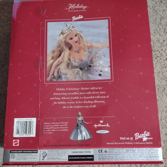 Barbie Holiday celebrations Barbie gorgeous sparkling silver dress - Picture 2 of 5